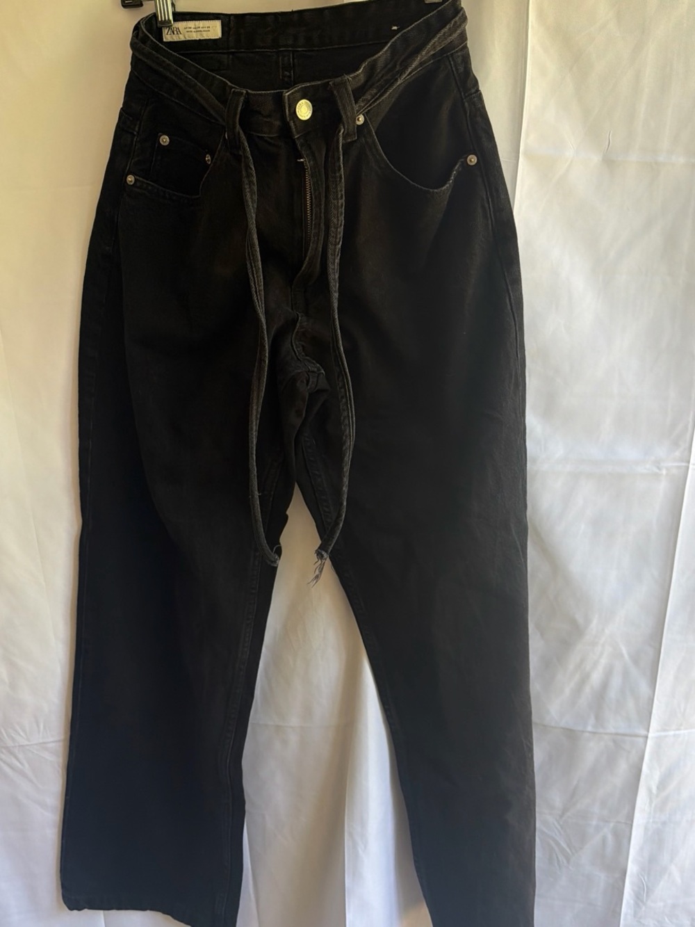 Zara Women's High Rise Black Jeans